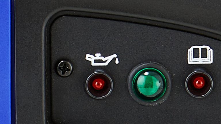 2014-Yamaha-EF2000IS-EU-Detail-003-03