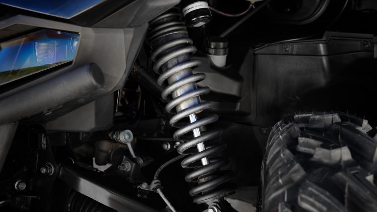 2023-Yamaha-YXF1000EW-23-EU-Detail-004-03