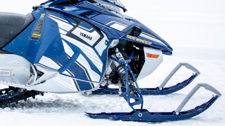 2024-Yamaha-SIDEWINDER-S-TX-EU-Detail-001-03