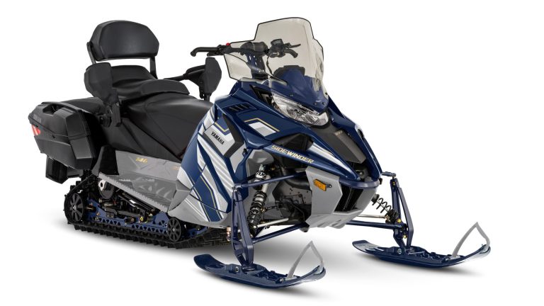 2024-Yamaha-SIDEWINDER-S-TX-EU-Ink_Blue___Frost_Silver_-Studio-001-03