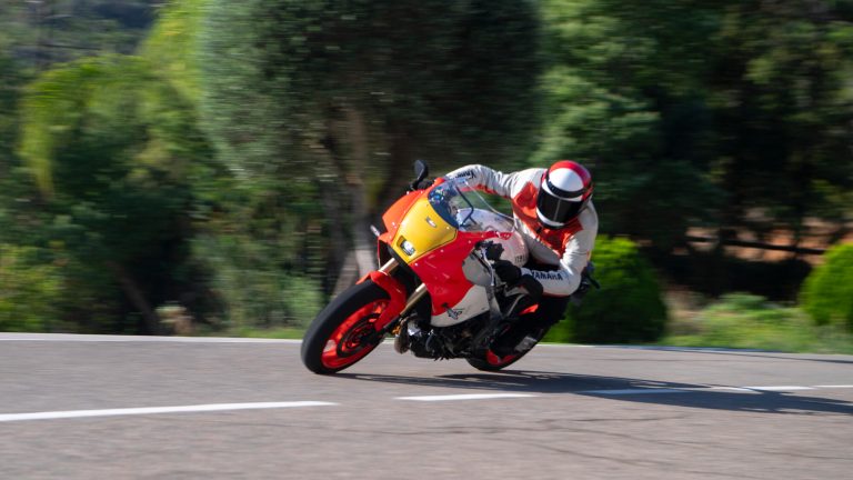 2024-Yamaha-XS850GP-EU-Legend_Red-Action-012-03