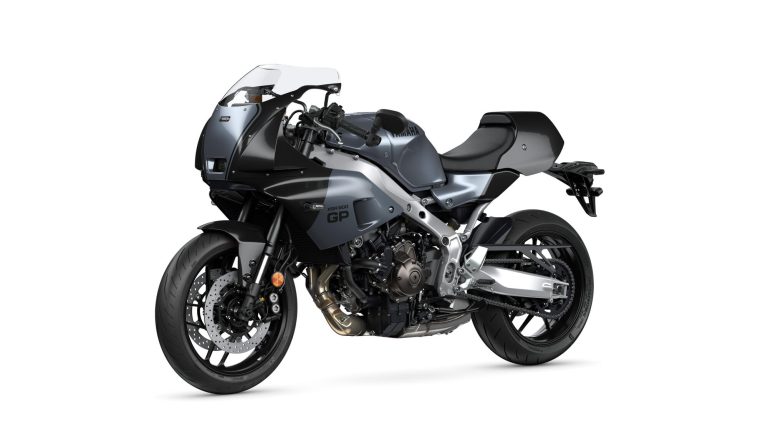 2024-Yamaha-XS850GP-EU-Power_Grey-Studio-007-03