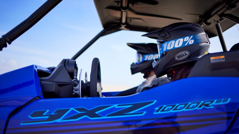 2024-Yamaha-YXZ1000ET-24E-EU-Detail-004-03-1