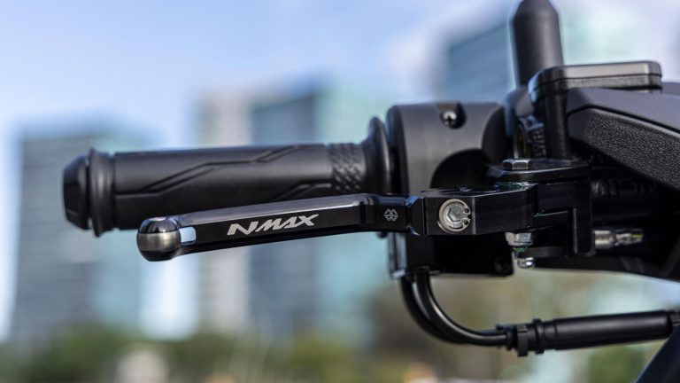 2025-Yamaha-G125YM-EU-Icon_Black_-Accessorized-detail-002-03