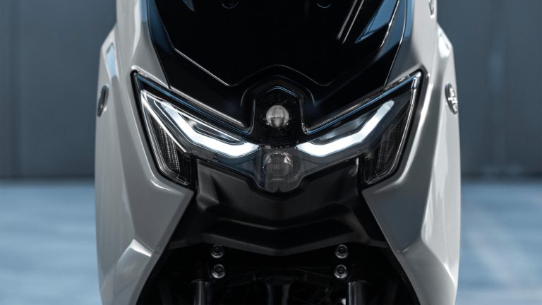2025-Yamaha-G125YMSV-EU-Detail-002-03