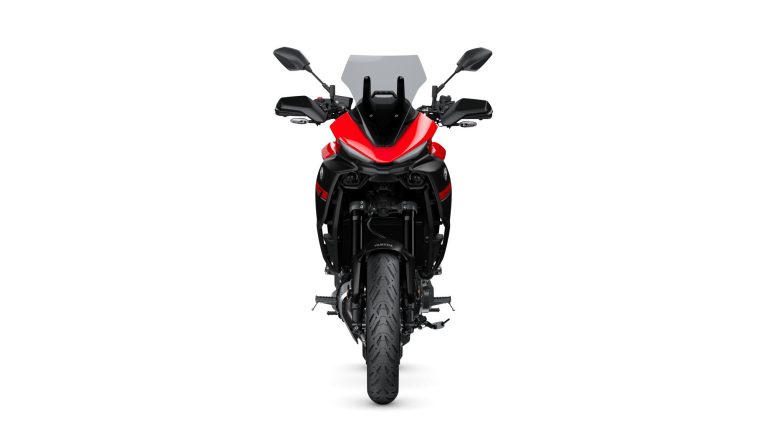 2025-Yamaha-MT07TR-EU-Redline-Studio-006-03