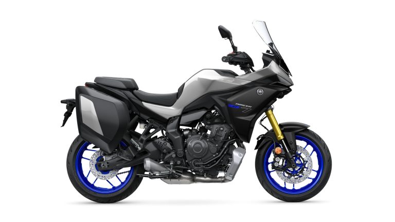 2025-Yamaha-MT07TRGT-EU-Icon_Performance-Studio-002-03