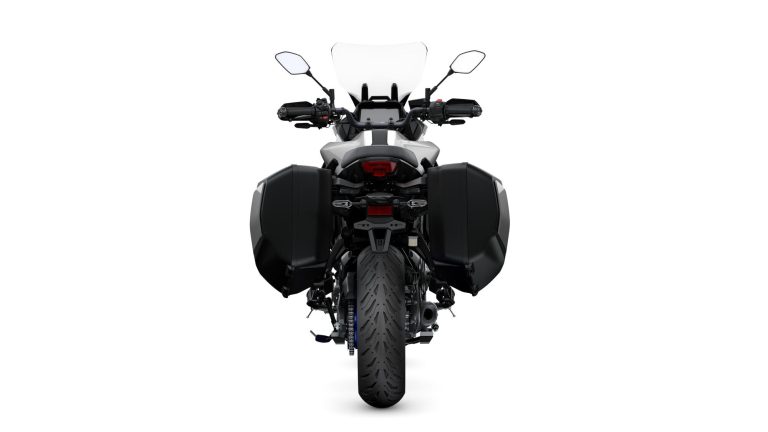 2025-Yamaha-MT07TRGT-EU-Icon_Performance-Studio-003-03