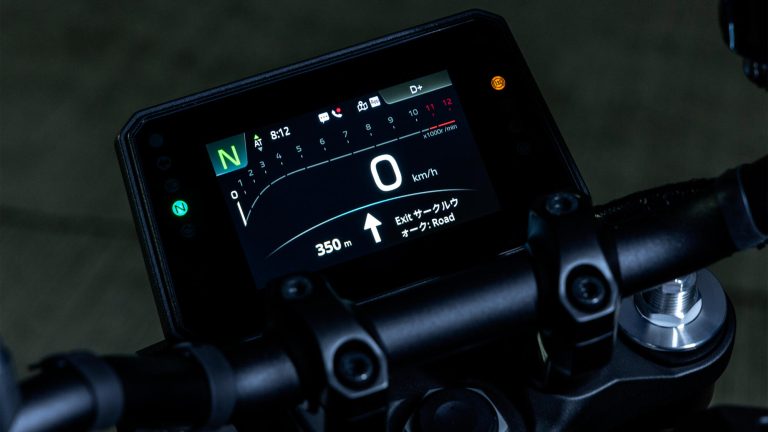 2025-Yamaha-MT09A-EU-Detail-010-03