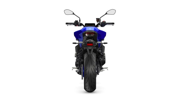 2025-Yamaha-MT09A-EU-Icon_Blue-Studio-003-03