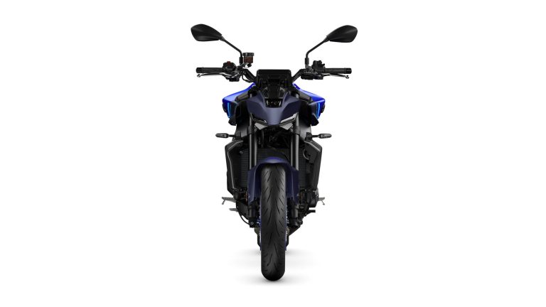 2025-Yamaha-MT09A-EU-Icon_Blue-Studio-006-03