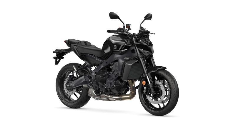 2025-Yamaha-MT09A-EU-Tech_Black-360-Degrees-001-03