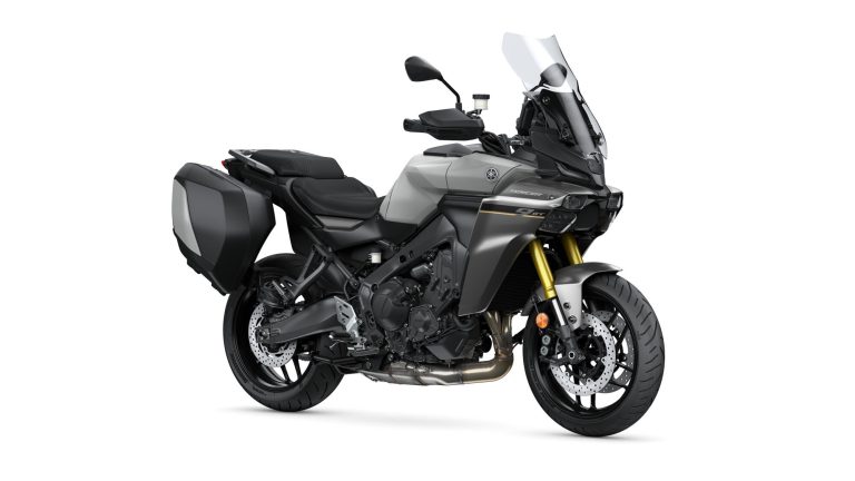 2025-Yamaha-MT09ATRDX-EU-Ceramic_Ice-360-Degrees-001-03