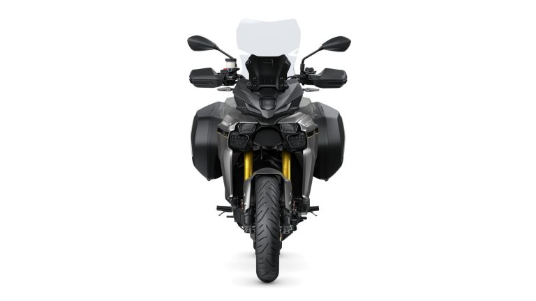 2025-Yamaha-MT09ATRDX-EU-Ceramic_Ice-Studio-008-03