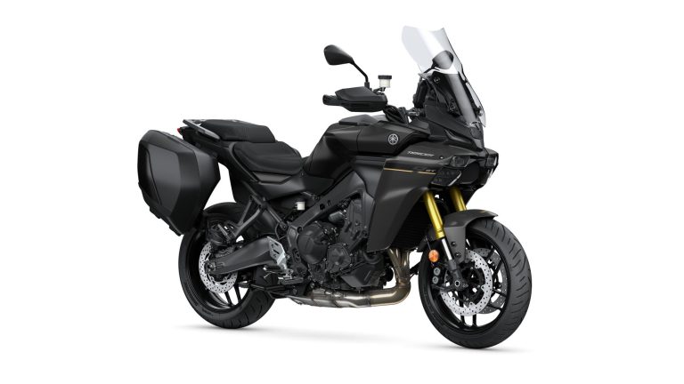 2025-Yamaha-MT09ATRDX-EU-Tech_Back-360-Degrees-001-03