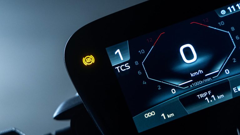 2025-Yamaha-MT125A-EU-Detail-010-03