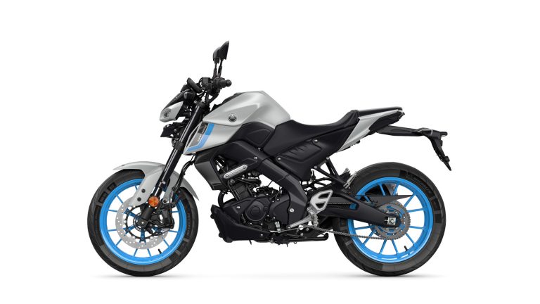 2025-Yamaha-MT125A-EU-Ice_Storm-Studio-004-03