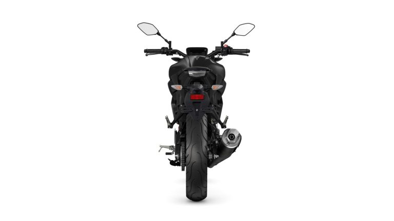 2025-Yamaha-MT125A-EU-Tech_Black-Studio-003-03