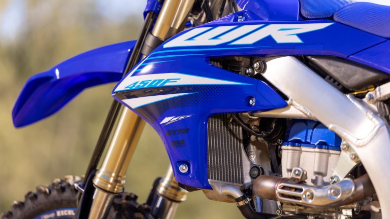 2025-Yamaha-WR450F-EU-Icon_Blue-Detail-009-03