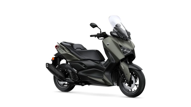 2025-Yamaha-XMAX125A-EU-Tech_Kamo-360-Degrees-001-03