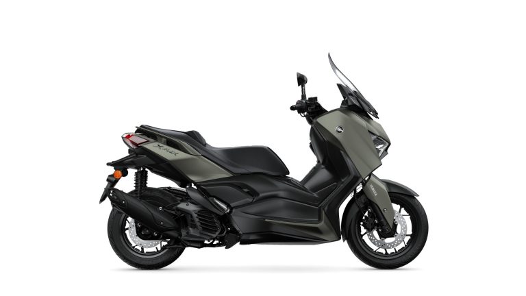 2025-Yamaha-XMAX125A-EU-Tech_Kamo-Studio-002-03