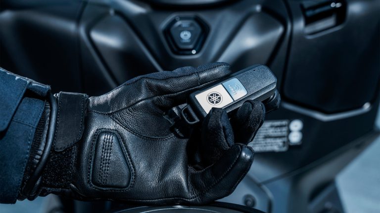 2025-Yamaha-XP500A-EU-Detail-011-03