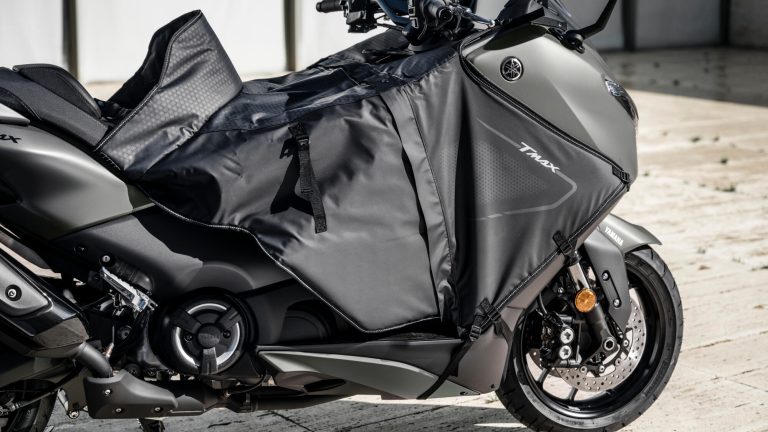 2025-Yamaha-XP500A-EU-Tech_Kamo-Accessorized-detail-006-03