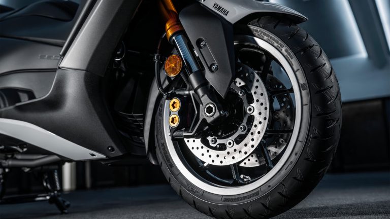 2025-Yamaha-XP500ADX-EU-Detail-009-03