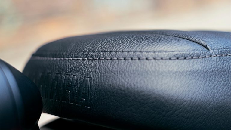 2025-Yamaha-XS125-EU-NA-Detail-007-03-1