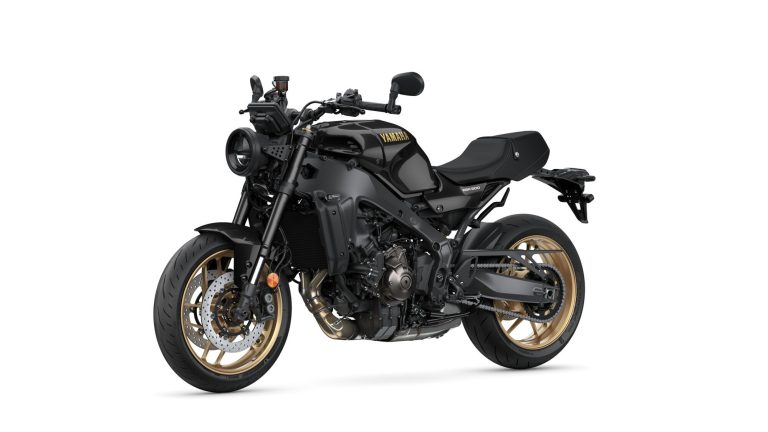 2025-Yamaha-XS850-EU-Midnight_Black-Studio-007-03