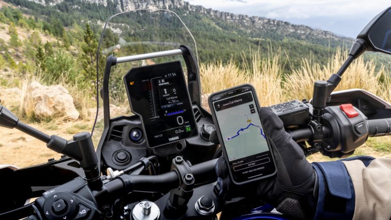 2025-Yamaha-XTZ700-EU-Detail-008-03