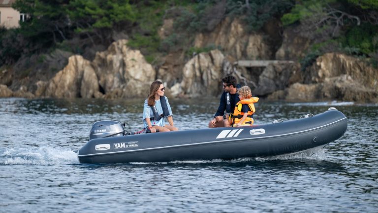 2025-Yamaha-YAM420S-EU-White-Detail-008-03