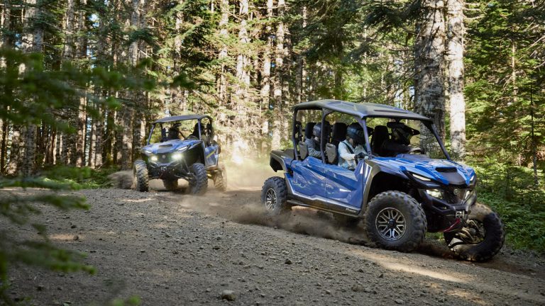 2025-Yamaha-YXF1000ELS-EU-Dusty_Blue-Action-006-03