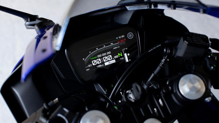 2025-Yamaha-YZF-R125-EU-Detail-001-03