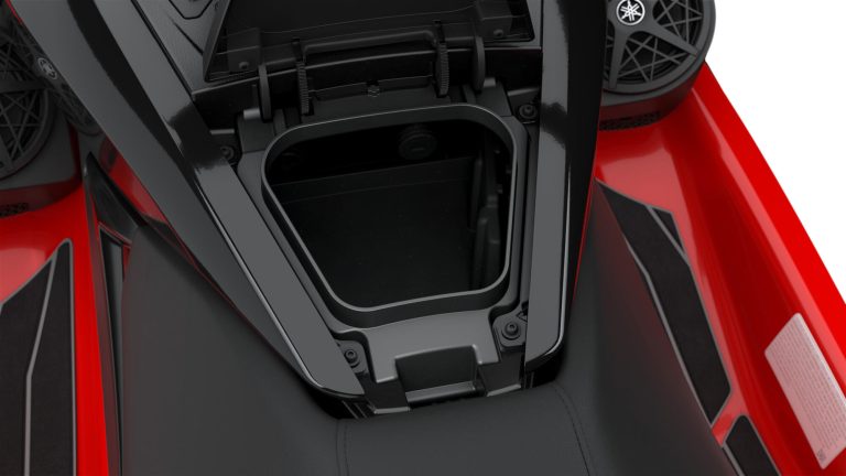 2026-Yamaha-FX-HO-CR-EU-NA-Detail-003-03