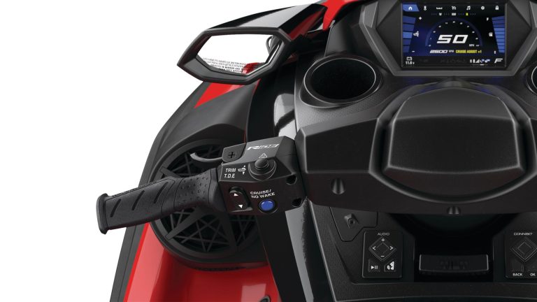 2026-Yamaha-FX-HO-CR-EU-NA-Detail-005-03