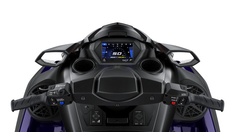 2026-Yamaha-FXSVHO-EU-NA-Detail-002-03