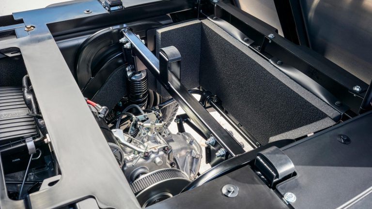 2026-Yamaha-YUM2-EFI-26-EU-NA-Detail-008-03