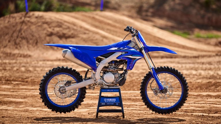 2026-Yamaha-YZ250F-EU-Icon_Blue-Static-002-03