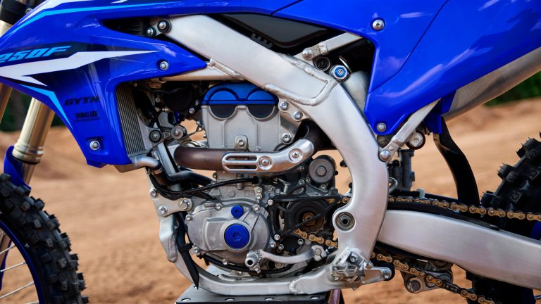 2026-Yamaha-YZ250FSV-EU-NA-Detail-008-03