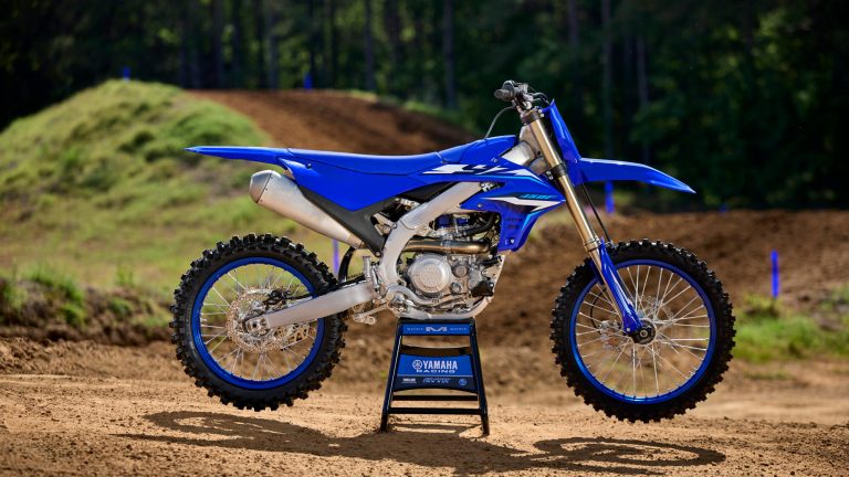 2026-Yamaha-YZ450F-EU-Icon_Blue-Static-002-03
