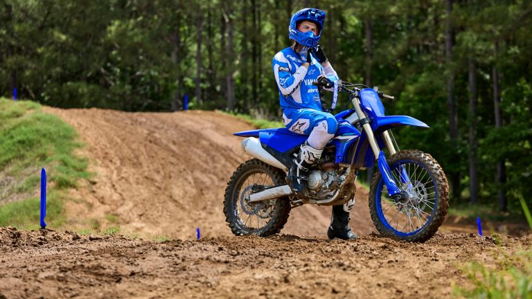 2026-Yamaha-YZ450F-EU-Icon_Blue-Static-003-03