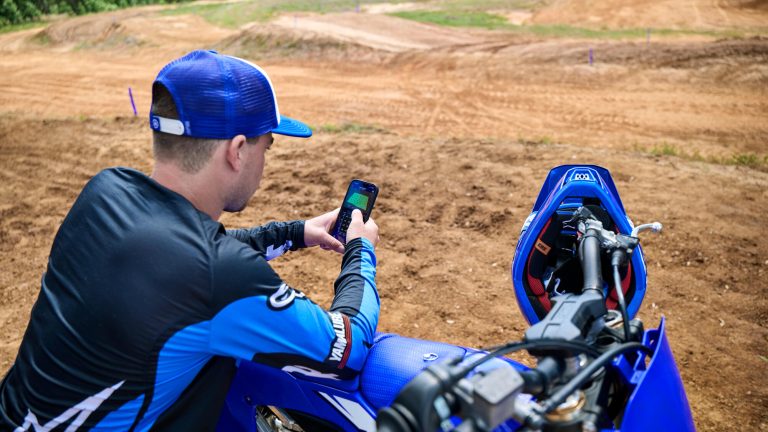 2026-Yamaha-YZ450F-EU-Icon_Blue-Static-004-03