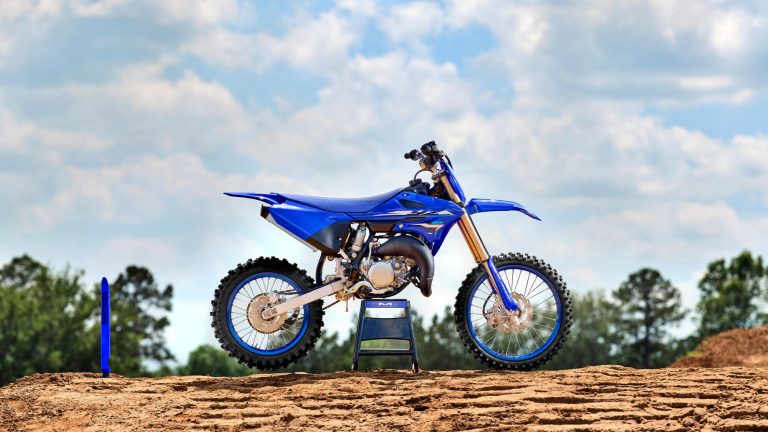 2026-Yamaha-YZ85LW-EU-Icon_Blue-Static-001-03