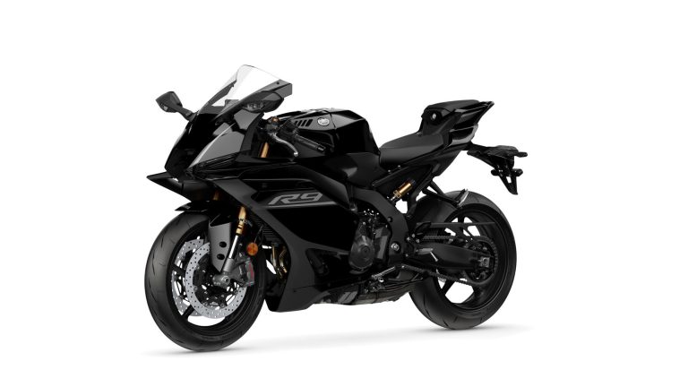 2026-Yamaha-YZF900R9-EU-Midnight_Black-Studio-007-03